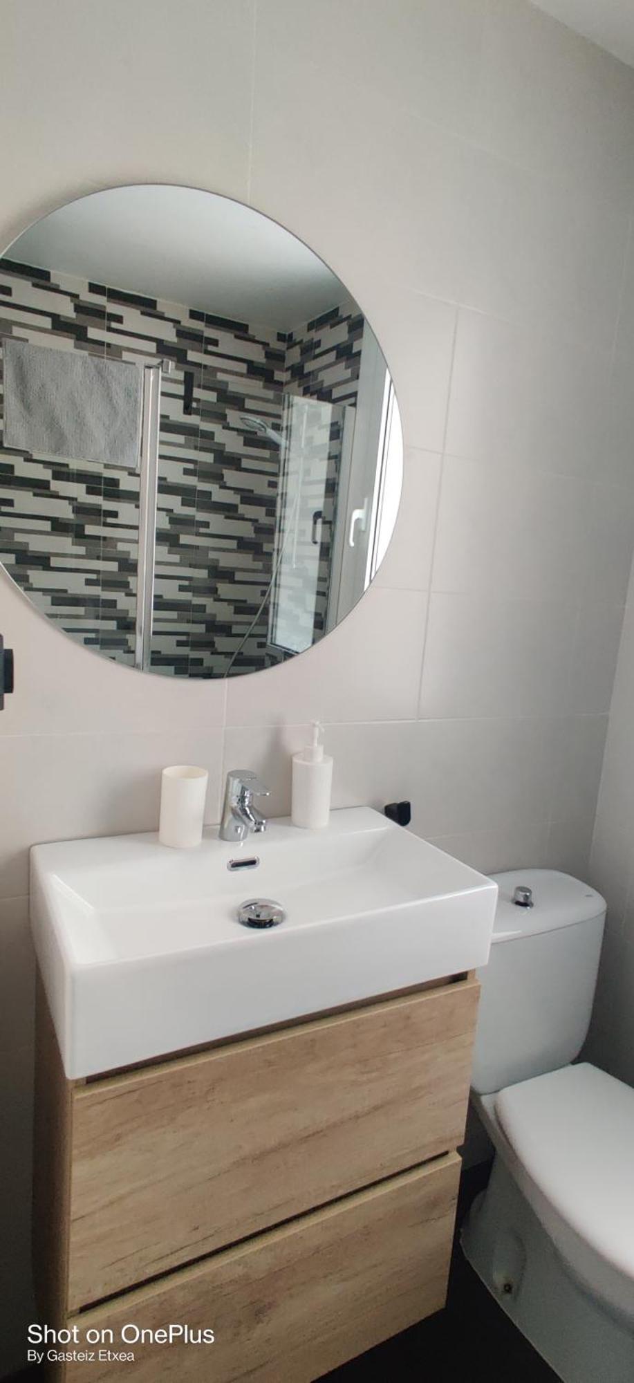 Gasteiz Etxea L Apartment *